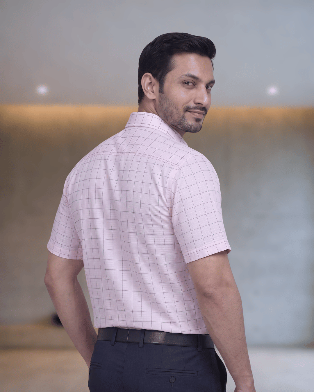 Rs 6500 Pink Mens Half Sleeves Shirt
