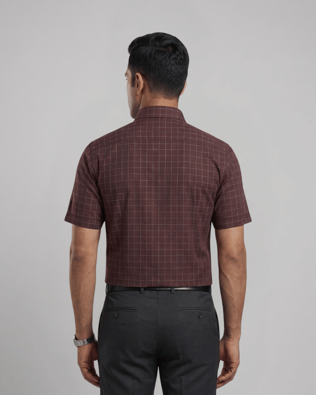 Rs 6539 Maroon Mens Half Sleeves Shirt
